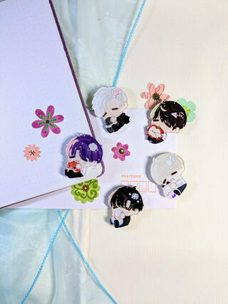 love &amp; deepspace acrylic badges